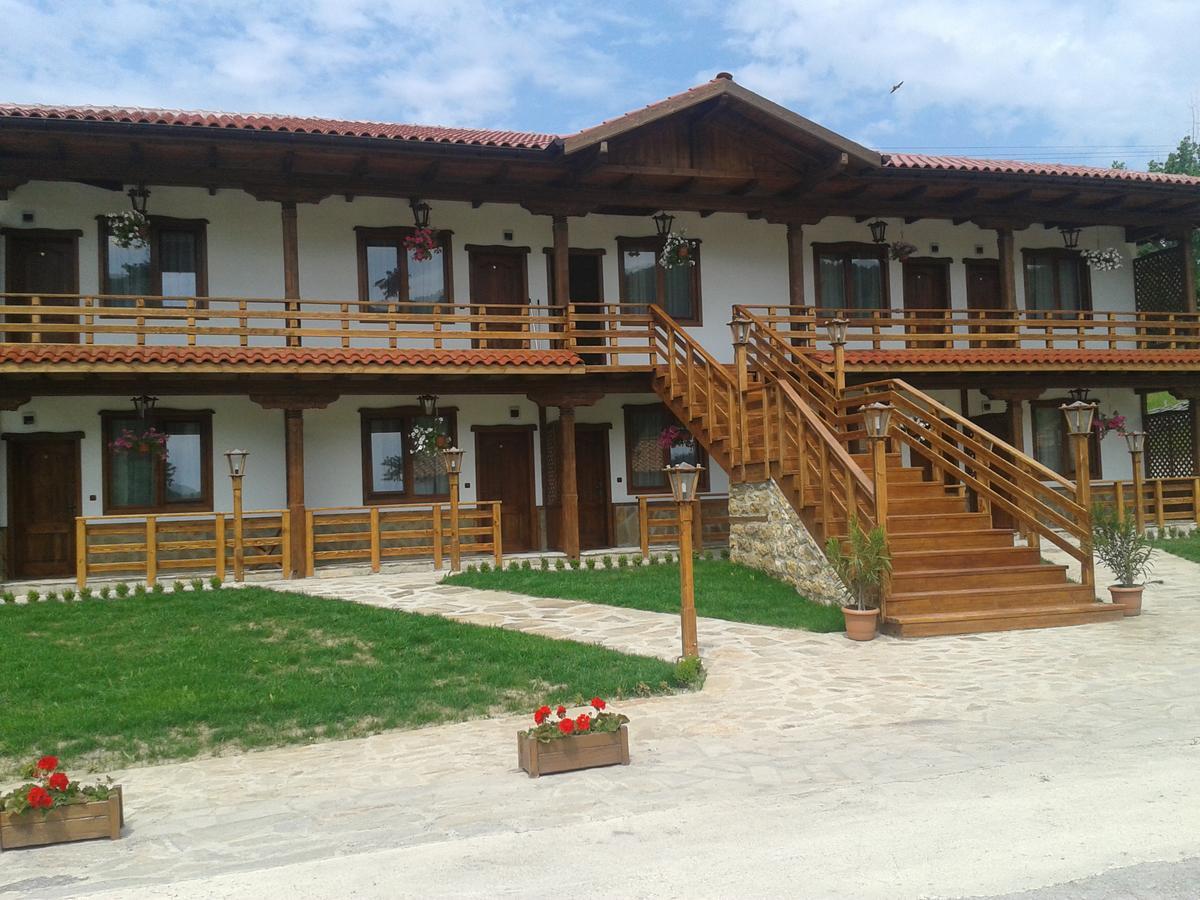 Complex Barite Hotel Chernevo Exterior photo
